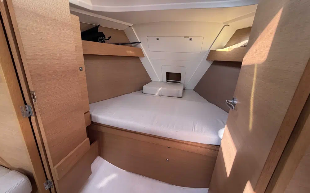 slider 11 Dufour 310 Grand Large