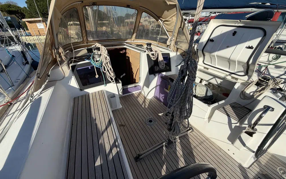 slider 3 Dufour 310 Grand Large