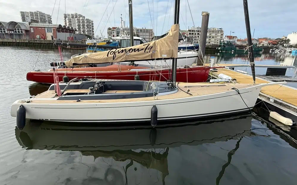 slider 0 Tofinou 7.9