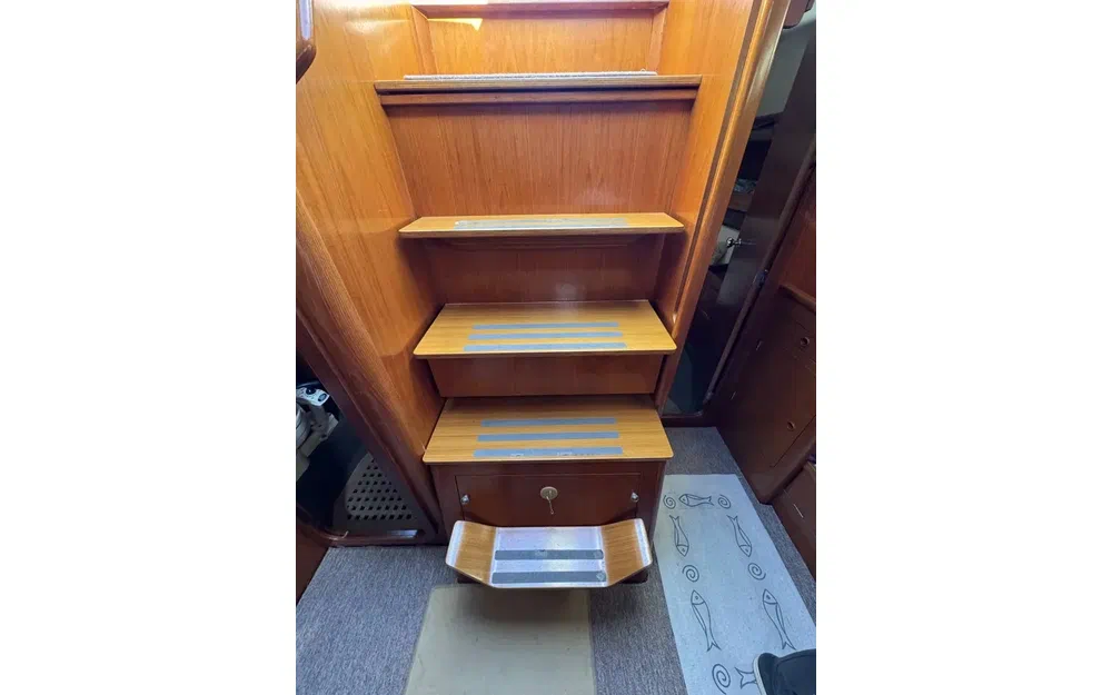 slider 13 Grand Soleil 42