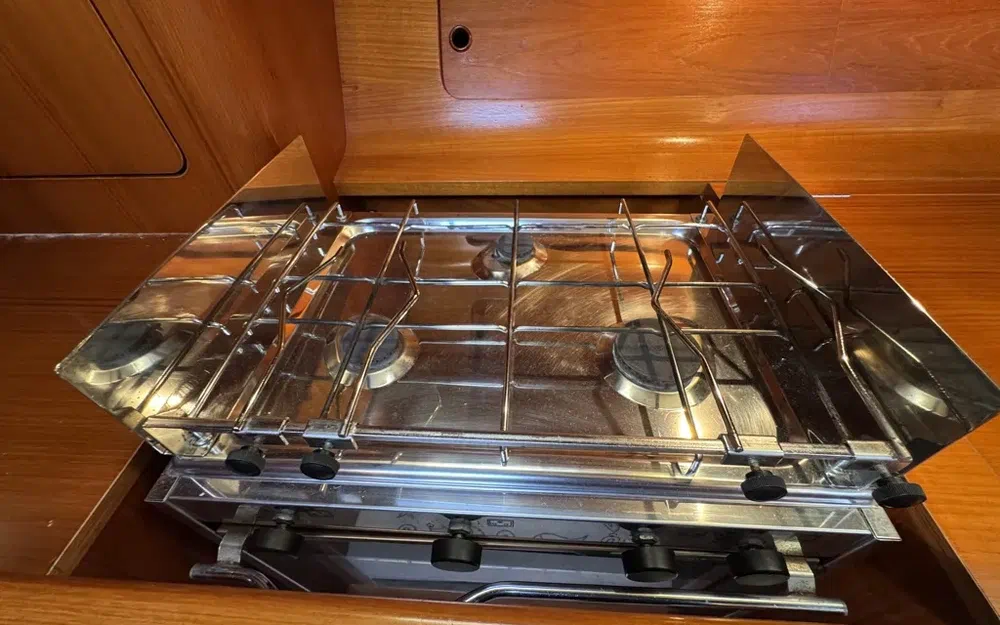 slider 17 Grand Soleil 42