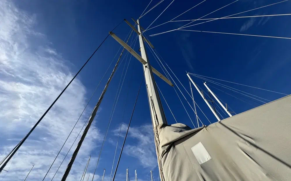 slider 8 Grand Soleil 42