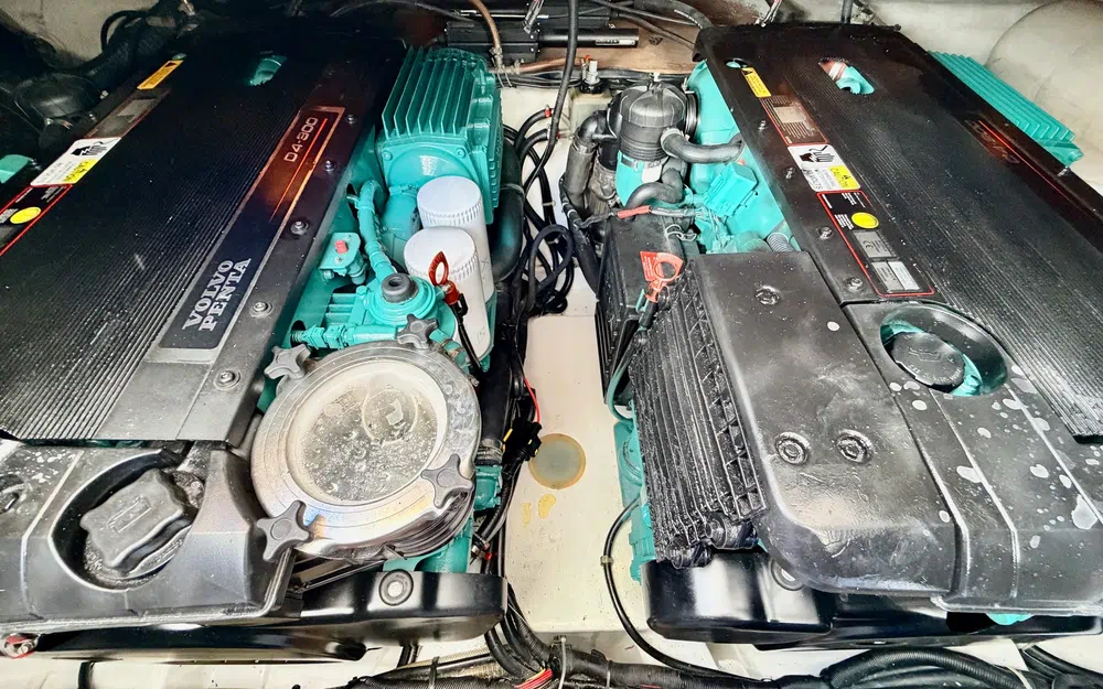 slider 37 Beneteau Monte Carlo 37 HT