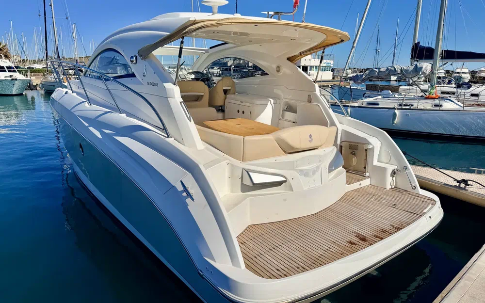 slider 6 Beneteau Monte Carlo 37 HT