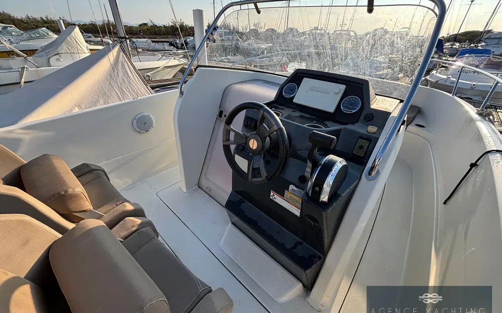 slider 6 Quicksilver Activ 675 Open