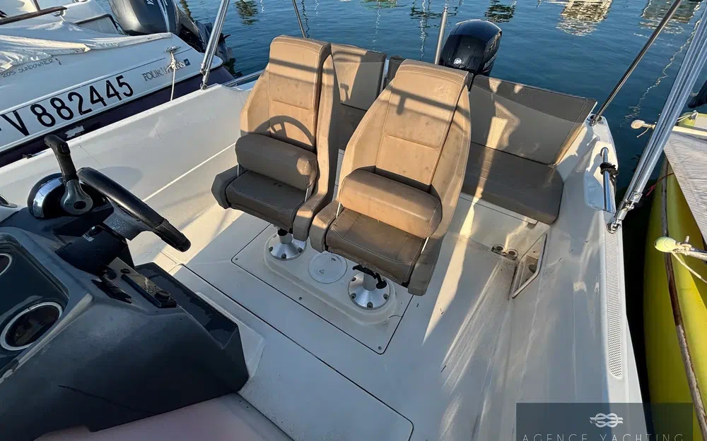 slider 7 Quicksilver Activ 675 Open