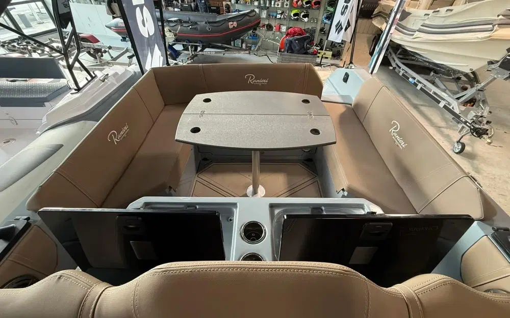 slider 10 Ranieri Cayman 27 Sport Touring Trofeo