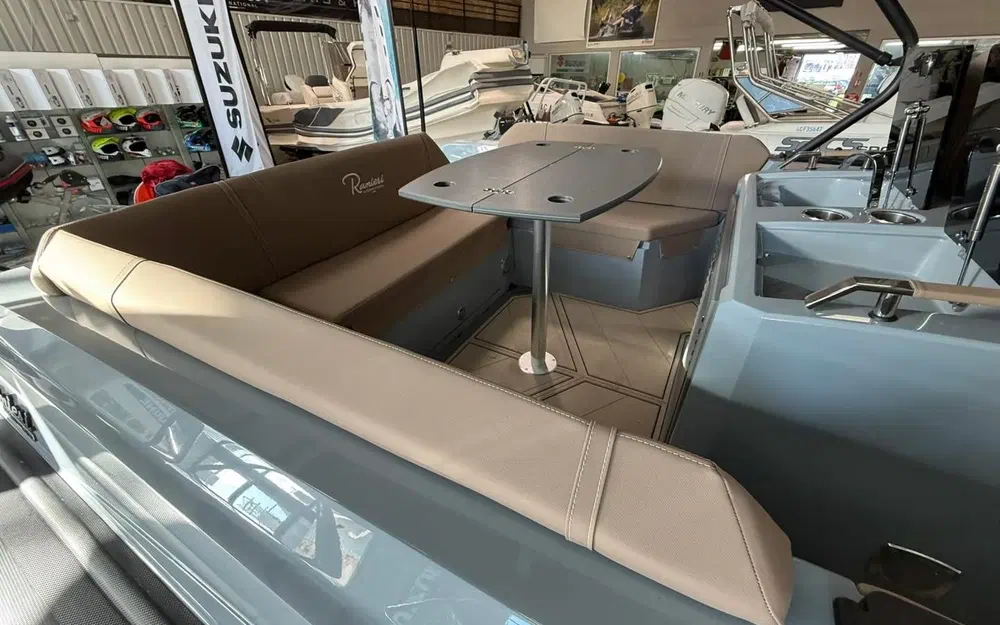 slider 16 Ranieri Cayman 27 Sport Touring Trofeo