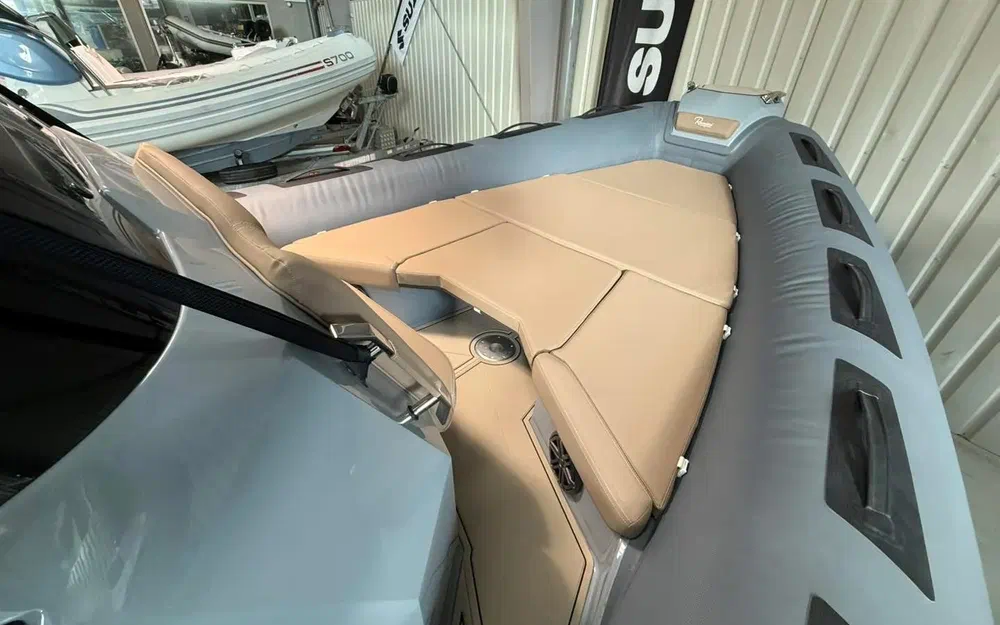 slider 6 Ranieri Cayman 27 Sport Touring Trofeo