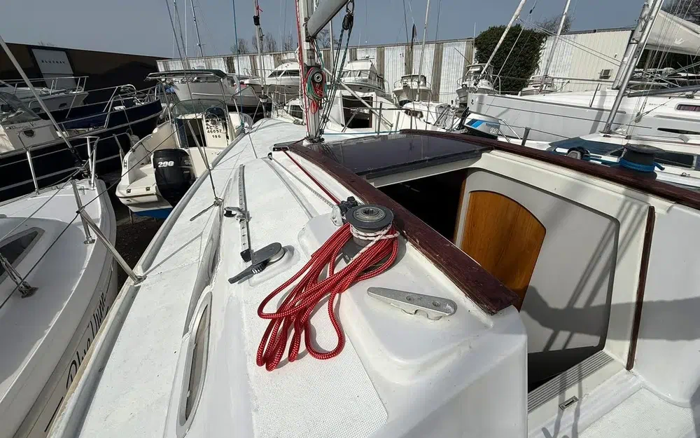 slider 8 Jeanneau Sun Way 25