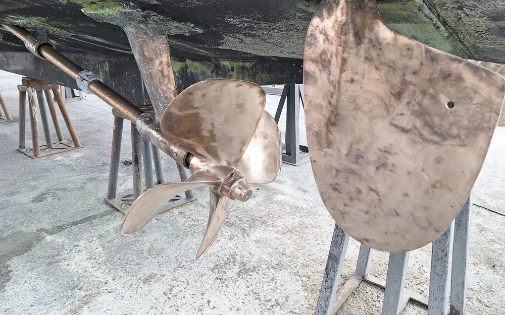 slider 9 Guy Couach 1401 Fly