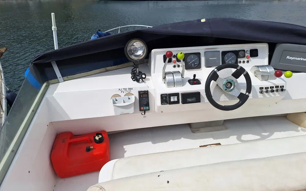 slider 14 Guy Couach 1401 Fly