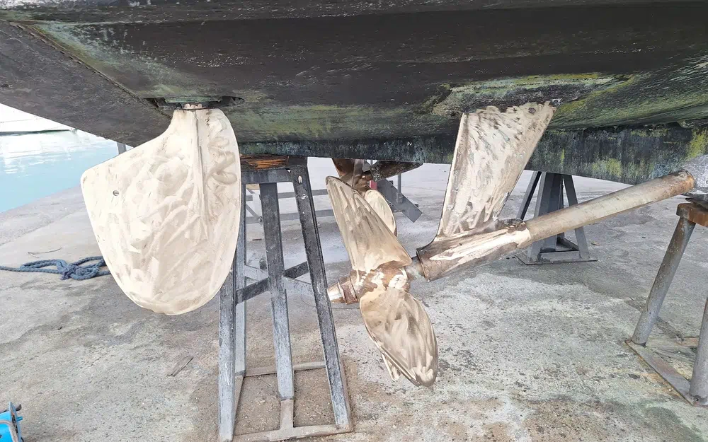 slider 8 Guy Couach 1401 Fly