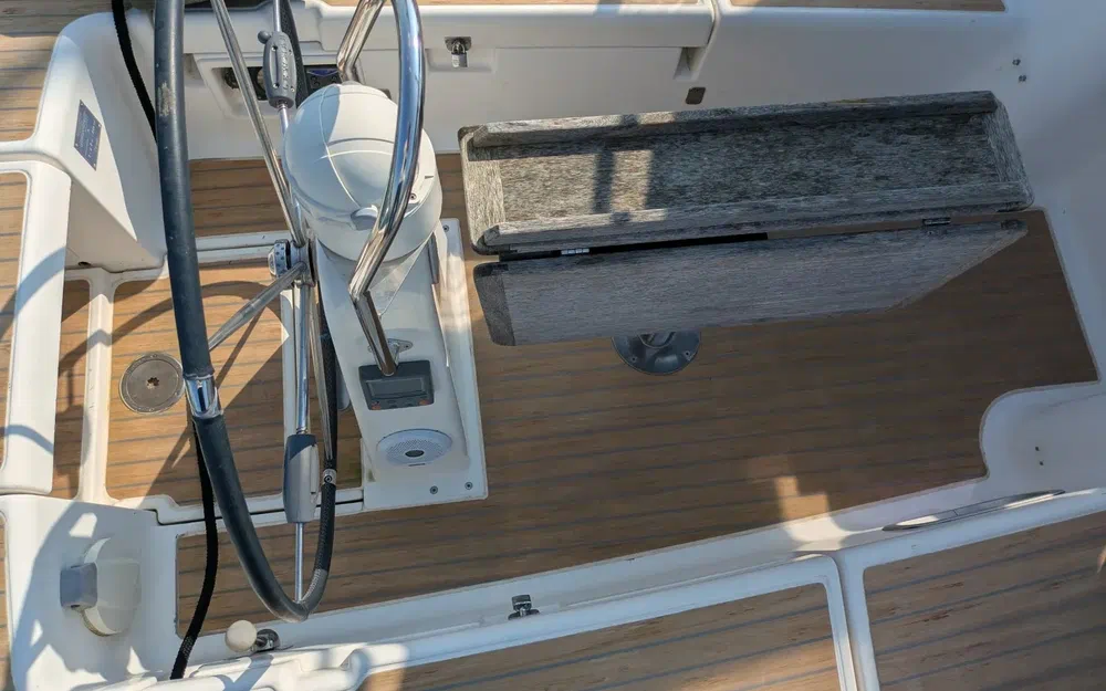 slider 3 Dufour 365 Grand Large