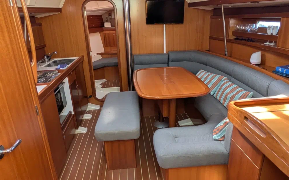 slider 5 Dufour 365 Grand Large