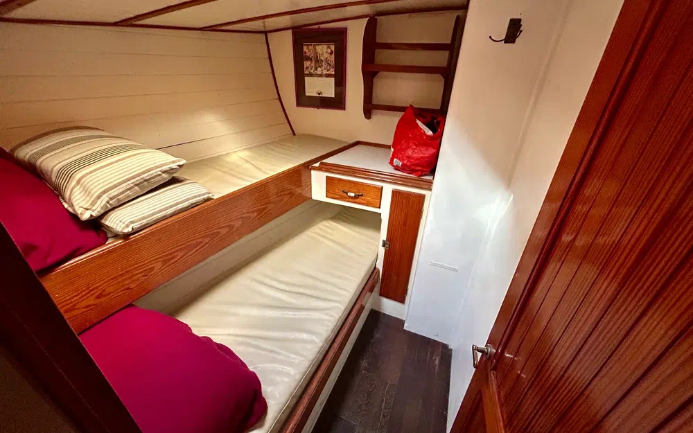 slider 6 Sciarrelli Schooner