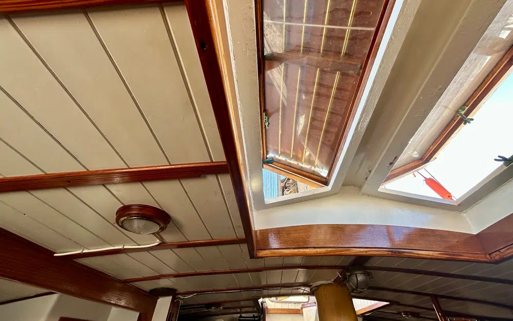 slider 3 Sciarrelli Schooner