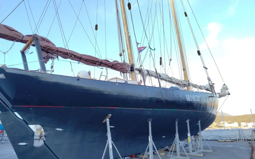 slider 26 Sciarrelli Schooner