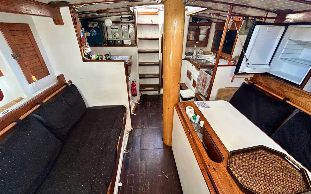 slider 4 Sciarrelli Schooner