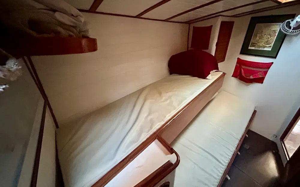 slider 8 Sciarrelli Schooner