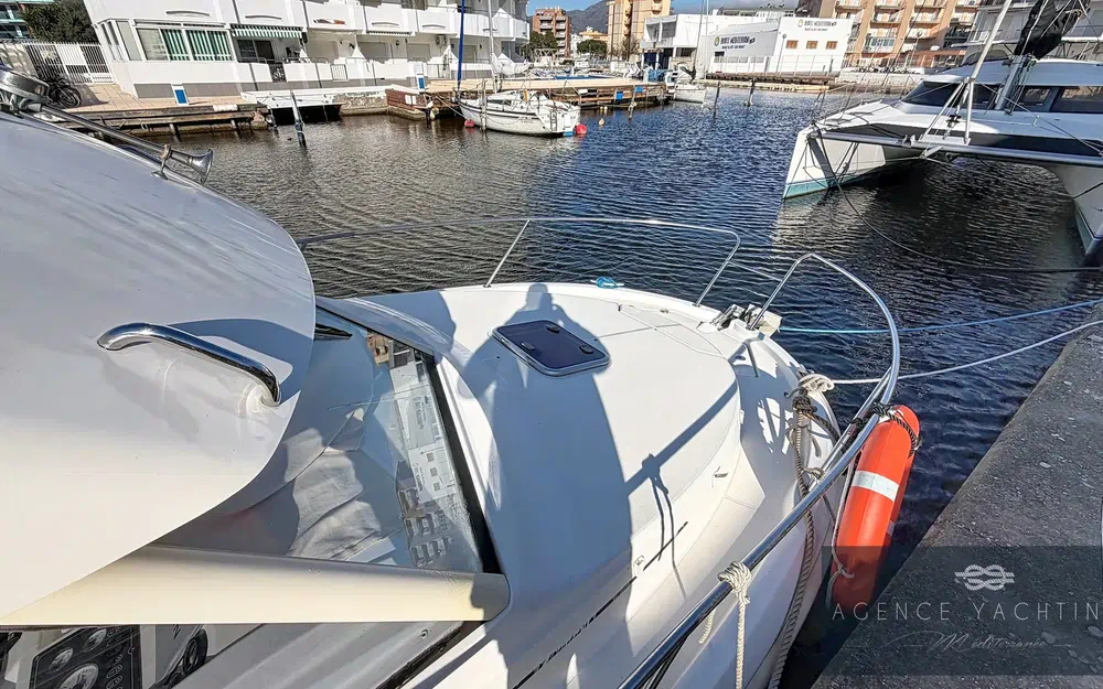 slider 2 Jeanneau Merry Fisher 8