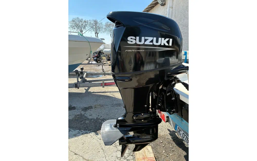 slider 1 SUZUKI DF 140 ATL  2021 - 41 H