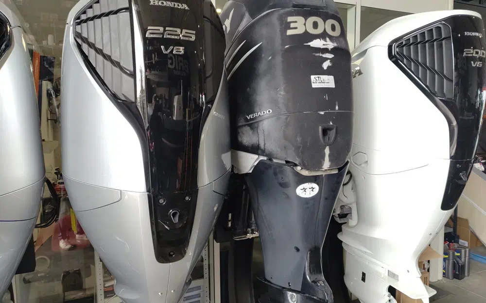 slider 0 MERCURY Verado L6 300 XXL