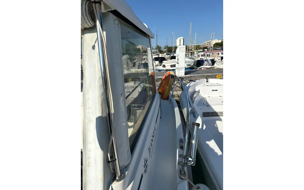 slider 10 Jeanneau Merry Fisher 580 Cabine