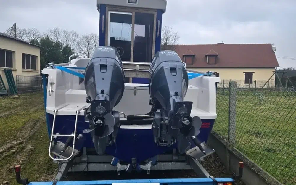 slider 2 Acroplast Belouga Gwen