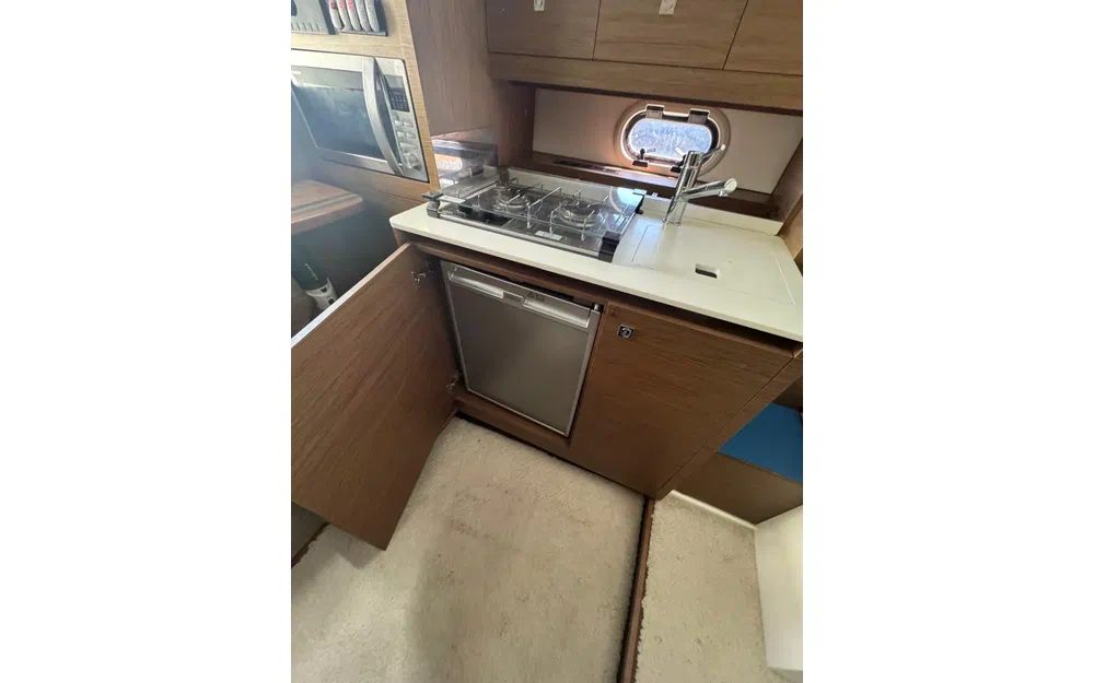 slider 10 Jeanneau Cap Camarat 10.5 WA