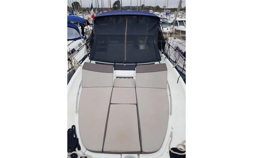 slider 4 Jeanneau Cap Camarat 10.5 WA