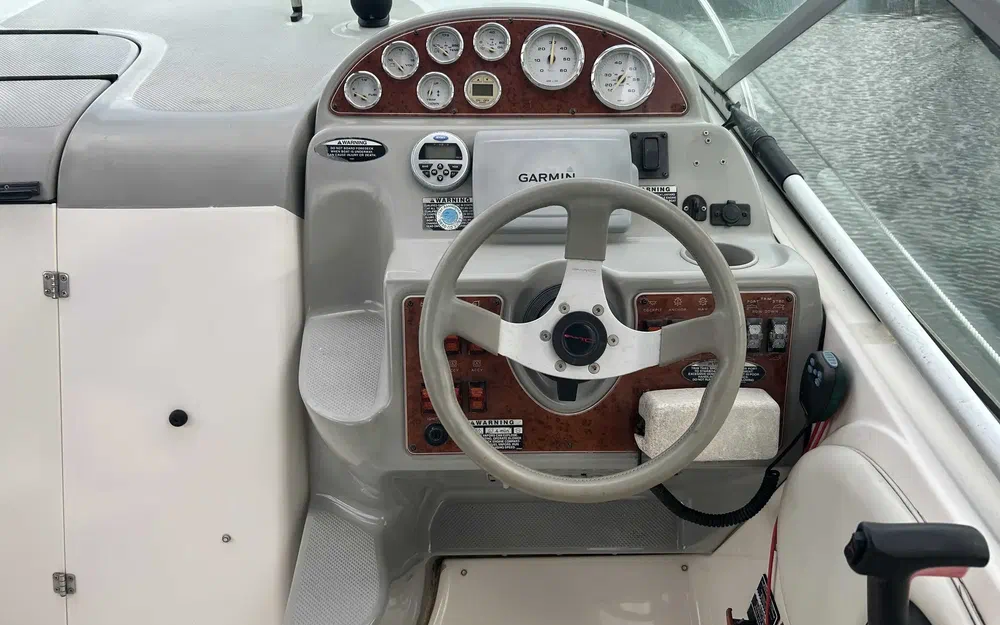 slider 8 Bayliner 275