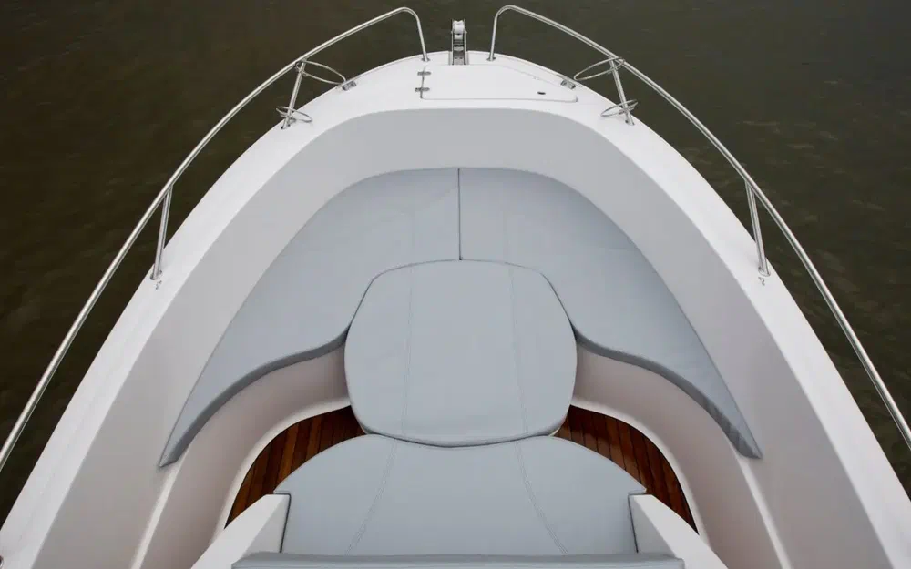 slider 9 Pacific Craft 670 Open