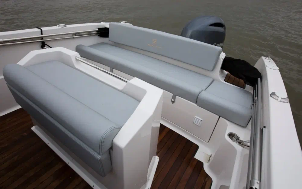 slider 4 Pacific Craft 670 Open