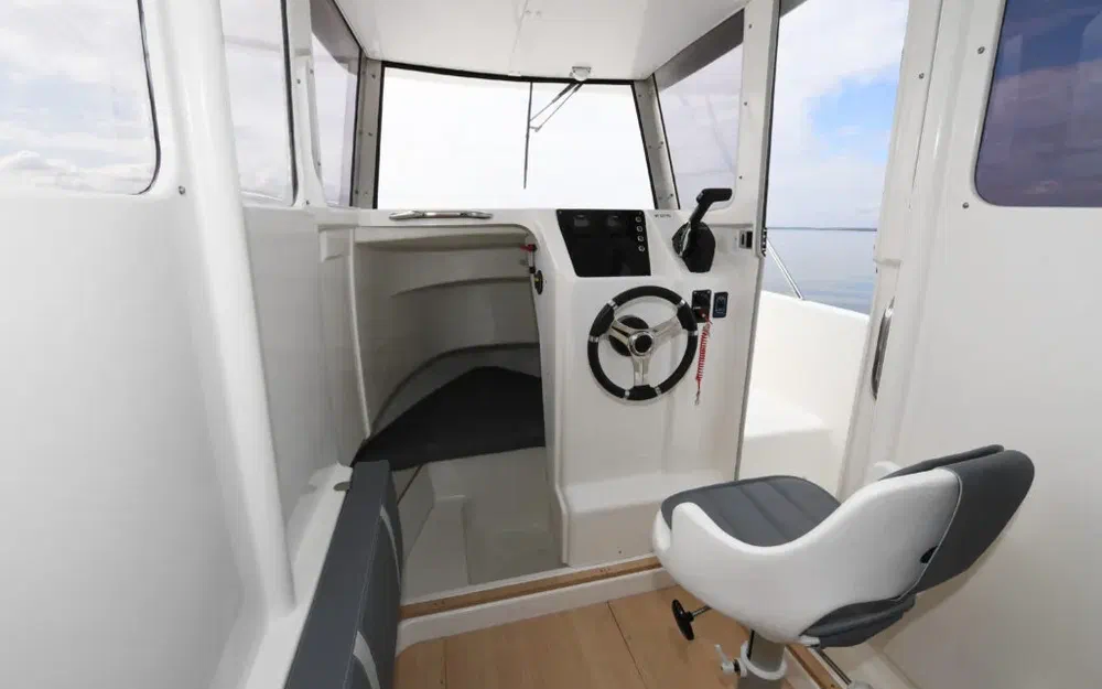 slider 5 Pacific Craft 650 TIMONIER