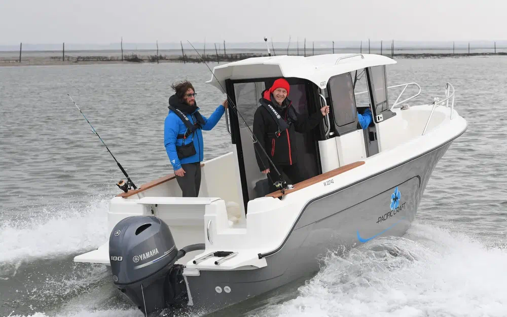 slider 8 Pacific Craft 650 TIMONIER