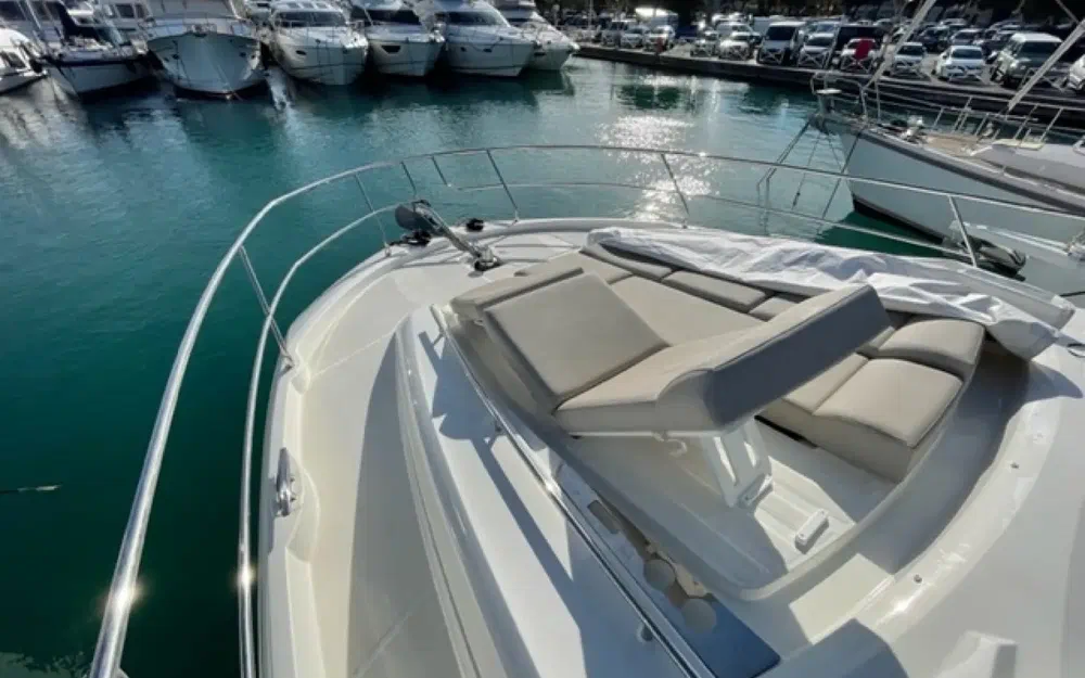 slider 4 Jeanneau Prestige 520