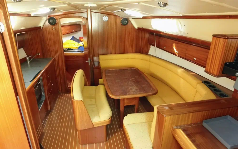 slider 12 Bavaria 38 Cruiser