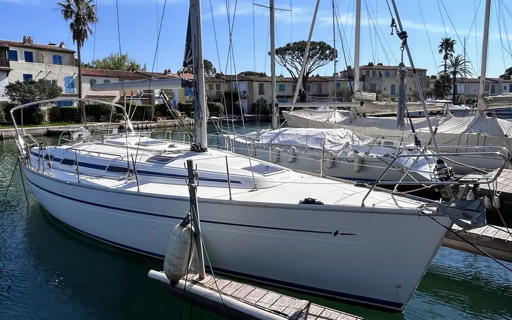 slider 1 Bavaria 38 Cruiser