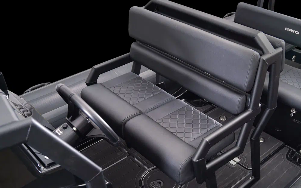 slider 6 Brig Navigator 20