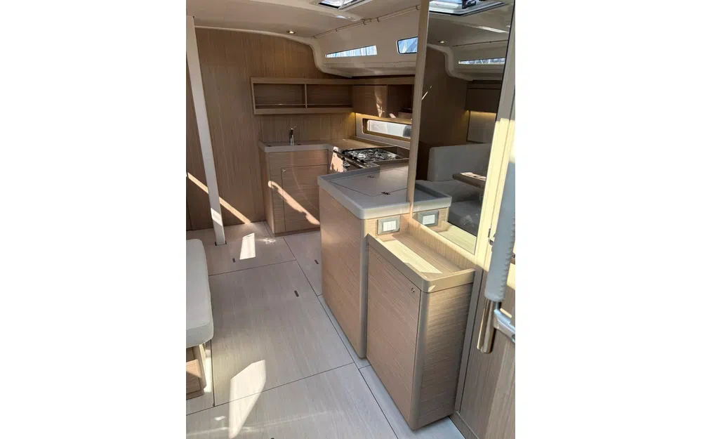 slider 14 Beneteau Oceanis 40.1