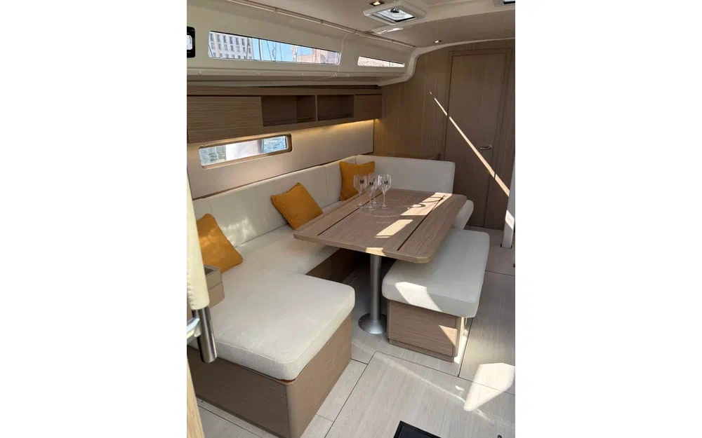 slider 15 Beneteau Oceanis 40.1