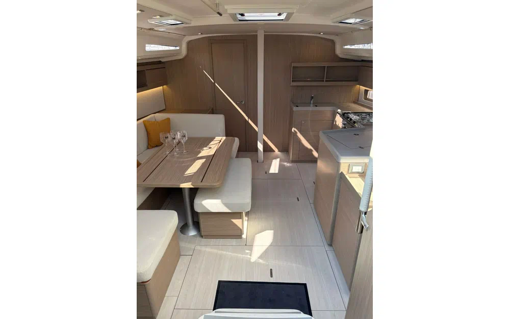 slider 16 Beneteau Oceanis 40.1