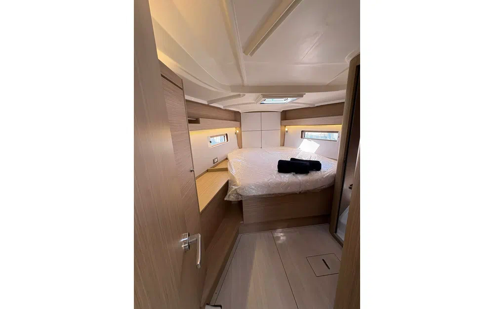 slider 7 Beneteau Oceanis 40.1