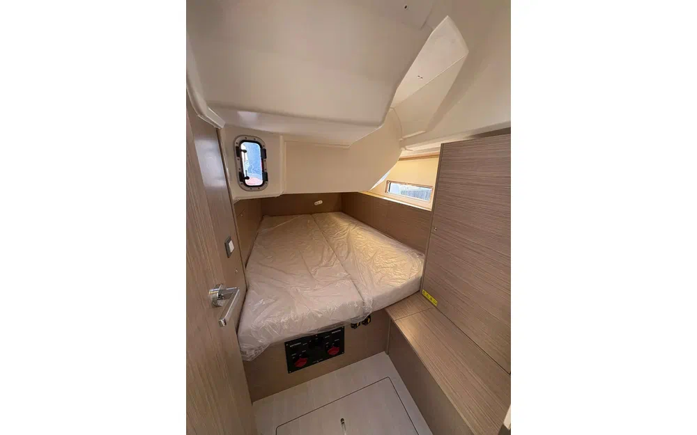 slider 9 Beneteau Oceanis 40.1