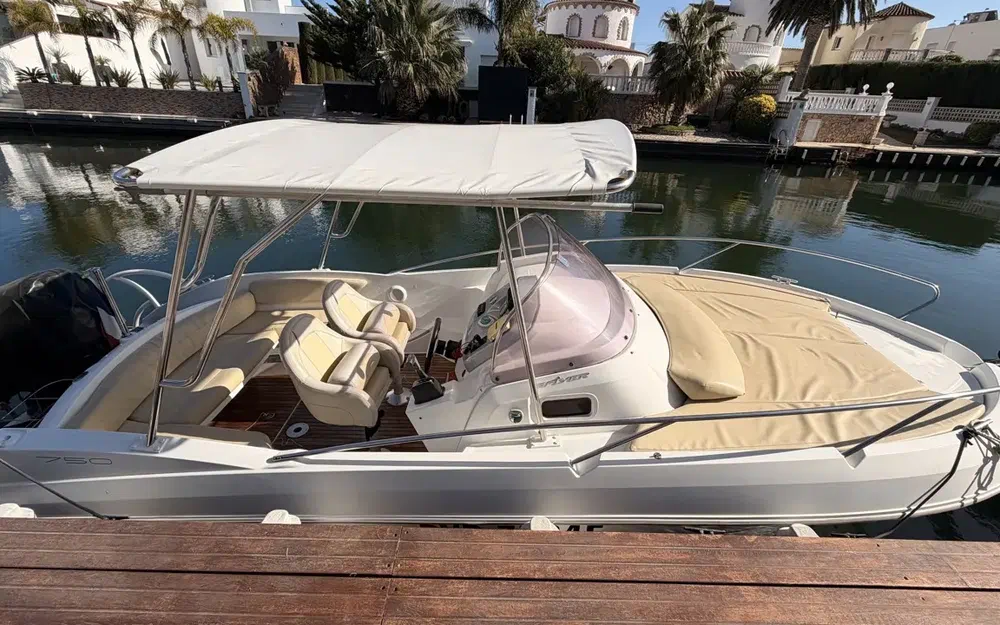 slider 7 Beneteau Flyer 750 Sun Deck