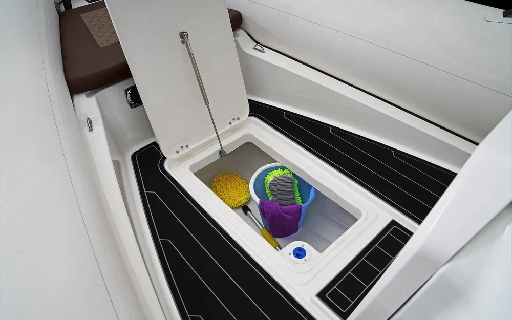 slider 9 Brig Navigator 24 Hypalon