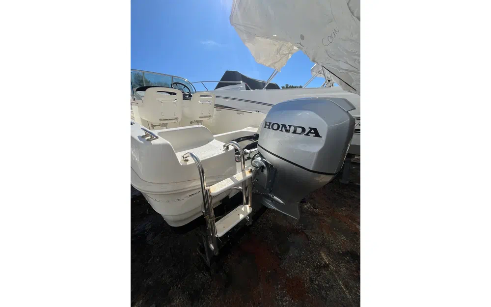 slider 5 Jeanneau Cap Camarat 515