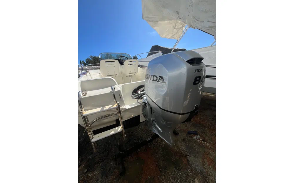 slider 6 Jeanneau Cap Camarat 515