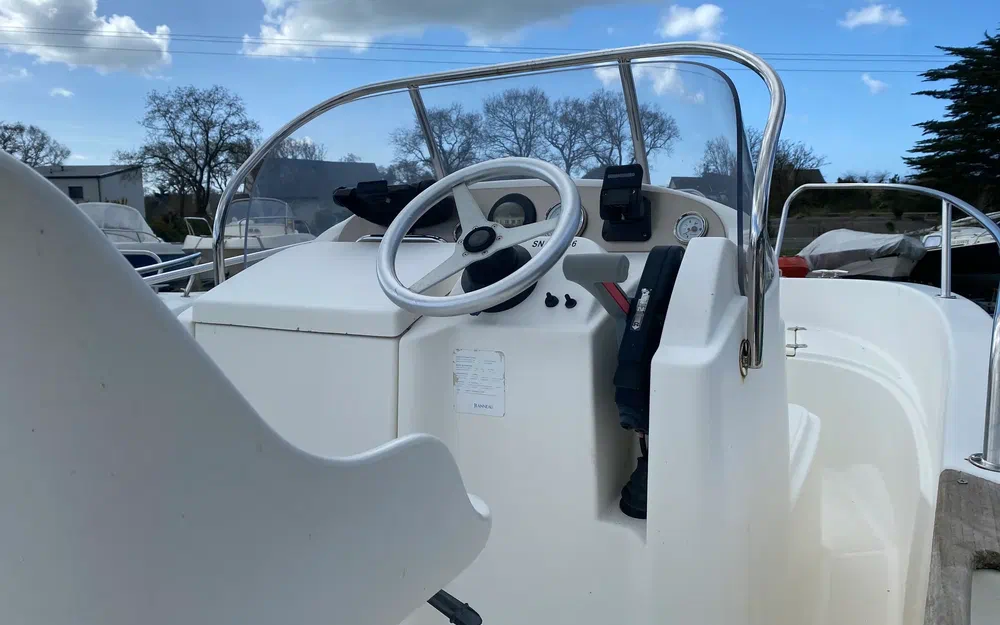 slider 4 Jeanneau Cap Camarat 515 Style